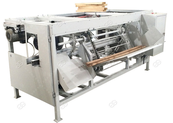 Chine Machine automatique de traitement de bois, machine de filetage en bois complètement automatique fournisseur